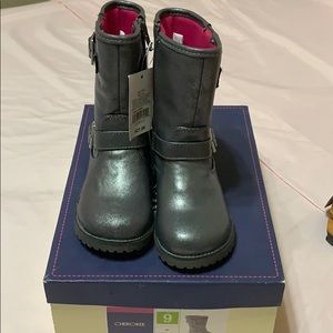 Gray boots -metallic